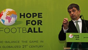 Jerome Champagne will gegen Blatter antreten