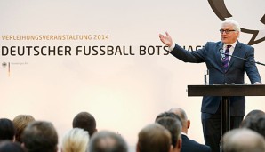 Frank-Walter Steinmeier fordert Aufklärung vom DFB