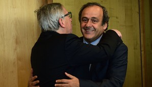 Michel Platini ist bei Politikern ein gern gesehener Gast: Hier mit EU-Präsident Jean-Claude Juncker