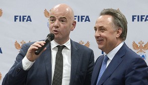 Vitali Mutko bei einem Pressetermin mit FIFA-Präsident Gianni Infantino
