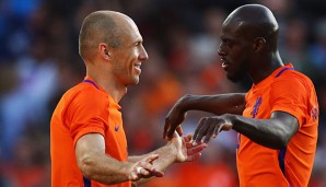 Arjen Robben freute sich mit Bruno Martins Indi über sein Tor zum zwischenzeitlichen 2:0