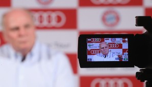 Uli Hoeneß (Präsident Bayern): "Ich frage mich, ob das auf Dauer den Zuschauern und den Fans noch zu vermitteln ist." Und: "Ich möchte keinen Spieler für 150 oder 200 Millionen kaufen, diesen Wahnsinn möchte ich nicht mitmachen."