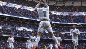 Cristiano Ronaldo (Manchester United/Real Madrid): sieben Mal 30 oder mehr Tore (2007/08: 31, 2010/11: 40, 2011/12: 46, 2012/13: 34, 2013/14: 31, 2014/15: 48, 2015/16: 38).
