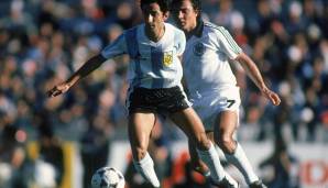 Osvaldo Ardiles (1982 von den Tottenham Hotspur zu PSG). Der Weltmeister von 1978 ist eine absolute Spurs-Legende und das nicht nur wegen dem Gewinn des Pokals der Pokalsieger. Dennoch verlieh Tottenham den Argentinier für ein halbes Jahr nach Paris.