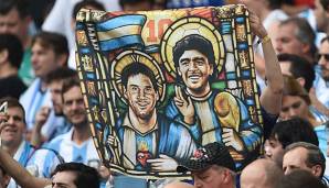 Die Ikonen des argentinischen Fußballs: Lionel Messi und Diego Maradona.