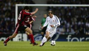 Platz 6: Zinedine Zidane. Lediglich 3,5 Millionen Euro zahlte Juventus Turin an Girondins Bordeaux. Real Madrid legte danach 77,5 Millionen Euro auf den Tisch - ein Gewinn von 74 Millionen Euro.