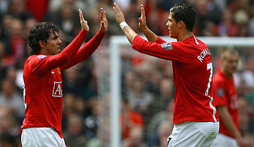 Tevez und Cristiano Ronaldo trafen für United im Derby gegen ManCity