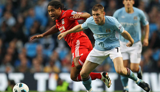 James Milner (r.) feierte ein tolles Debüt im Dress von Manchester City