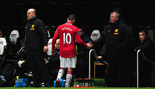 Auch wenn zuletzt etwas Eiszeit herrschte: Rooney wird wohl in Manchester bleiben