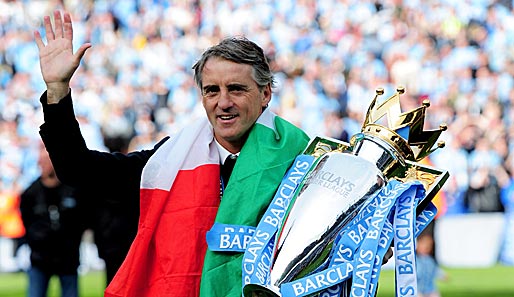 Roberto Mancini bleibt den Fans von ManCity für weitere fünf Jahre erhalten