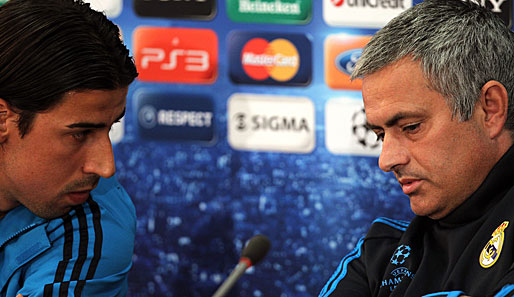 Jose Mourinho (r.) und Sami Khedira (l.) hatten ein gutes Verhältnis bei Real