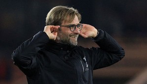 Jürgen Klopp trifft am Montag mit dem FC Liverpool auf Everton