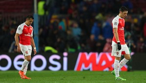 Sowohl bei Alexis Sanchez (r.) als auch Mesut Özil scheint die Zukunft ungewiss
