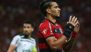 Lucas Paqueta ist einer der talentiertesten offensiven Mittelfeldspieler Brasiliens. Der 21-Jährige spielt bei Flamengo, le10sport berichtete neulich von einem United-Interesse.