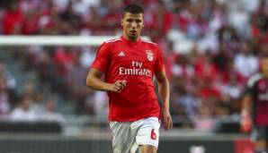 RUBEN DIAS: Auch in der Verteidigung will sich Arsenal verstärken. Eine Option für die Innenverteidigung stellt lauf Daily Mail Benfica-Abwehrtalent Dias dar. Die Gunners haben ihr Interesse am 22-Jährigen angeblich erneuert.