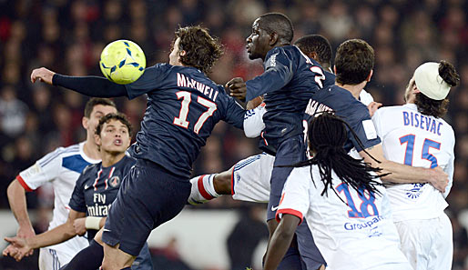 Paris St. Germain schob sich dank des Dreiers gegen Lyon auf Rang eins der Tabelle