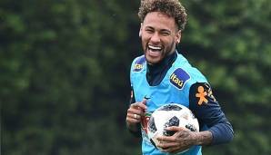 Neymar spricht über Transfer-Entscheidungen und seinen Vater.