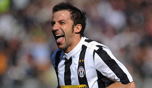 Del Piero traf in der 2. Minute gegen AC Siena zum 300. Mal in seiner Karriere