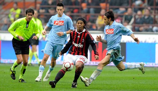 Ronaldinho und der AC Milan kamen gegen Neapel nur zu einem 1:1