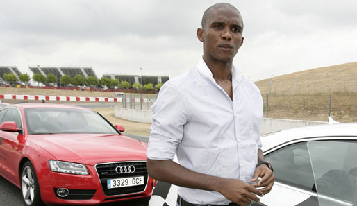 Samuel Eto'o umgibt sich gerne mit schnellen Autos