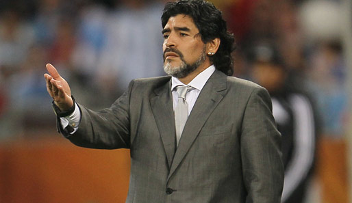 Soll während seiner Zeit beim SSC Napoli große Geldsummen verschwiegen haben: Diego Maradona