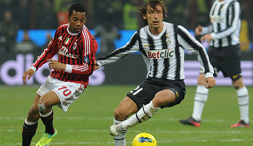 Andrea Pirlo (r.) kämpft mit Juventus gegen sein Ex-Team Milan um das Pokalfinale