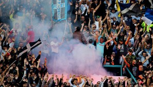 Einige Fans von SSC Neapel beim Spiel gegen den AS Rom