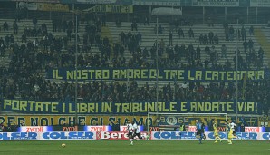 Die Fans des FC Parma reagierten reagierten mit diesem Banner auf die erneute Pleite-Nachricht