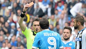 Gonzalo Higuain hatte gegen Udinese die Gelb-Rote Karte gesehen und heftig dagegen protestiert