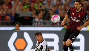 Ab sofort Teamkollegen bei Juventus: Paulo Dybala und Mattia De Sciglio