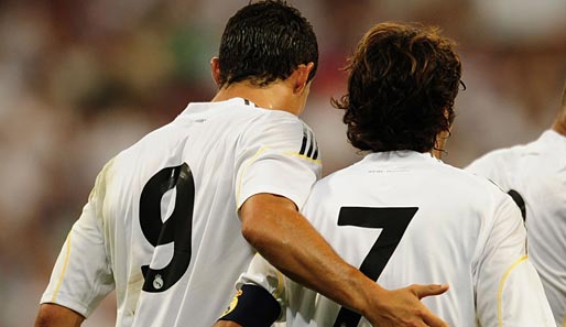 Raul (r.) ist weg - Ronaldo hätte gerne seine "7"
