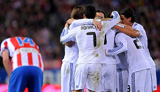 Real Madrid jubelt. Auch im 19. Spiel in Folge blieben die Königlichen gegen ungeschlagen