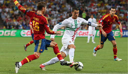Im EM-Halbfinale war Schluss: Cristiano Ronaldo (M.) scheiterte mit Portugal an Spanien