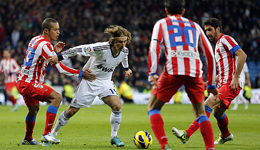 Real Madrid um Luka Modric (2.v.l.) besiegte zuletzt Stadtrivale Atletico