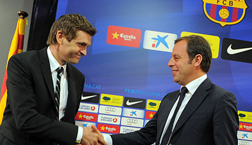 Barca-Präsident Sandro Rosell (r.) glaubt an eine schnelle Rückkehr von Coach Tito Vilanova