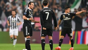 Real-Stars unter sich: Scheinbar scheint die Kommunikation mit Bale dennoch gestört
