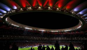 Nach der Premiere gegen Malaga gab es für die Zuschauer noch eine fette Lightshow. Das Dach machte den Anfang