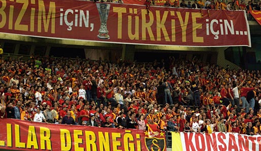 Fans von Galatasaray: Fußball ist eine Religion in der Türkei