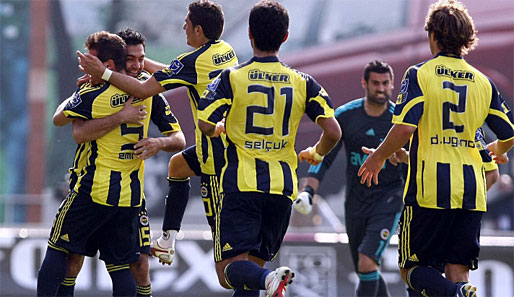 Bekir Irtegüns erster Pflichtspiel-Treffer für Fenerbahce sorgte für den Sieg im kleinen Derby