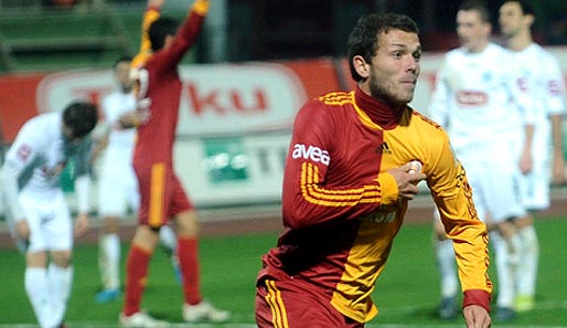 Galatasarays Anil Dilaver erzielte in Konya sein erstes Profi-Tor im ersten Spiel