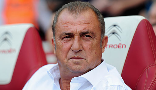 Galatasaray-Trainer Fatih Terim scheint vor einer ungewissen Zukunft zu stehen