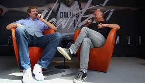 Frank Buschmann und Dirk Nowitzki: Basketballer unter sich.