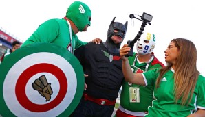 Capitan Mexiko und Ordenanza (Google-Translator: Batman) sind auch vor Ort und sorgen für Sicherheit