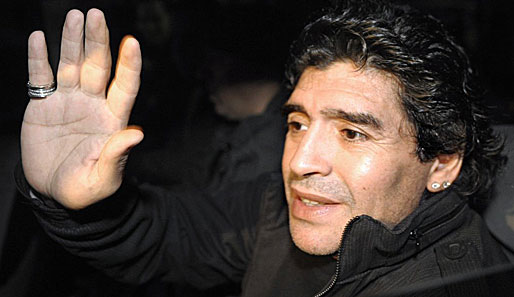 Gab der Kritik der Boca Juniors nach: Argentiniens neuer Nationalcoach Diego Maradona