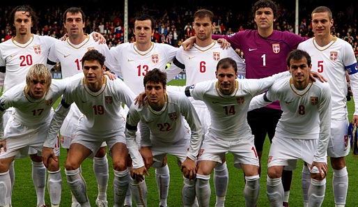 Serbien hat sich souverän für die WM qualifiziert. Hier vor dem Testspiel gegen Südkorea