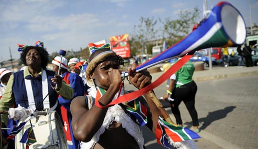 Die Vuvuzela sollte man in Südafrika auf Inlandsflügen besser im Gepäck lassen
