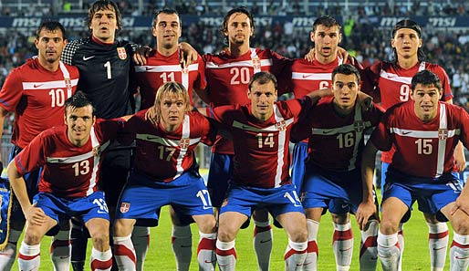 Die Serben suchen vor der WM Gottes Beistand