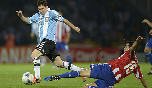 Lionel Messi (l.) ruft mittlerweile auch im Nationaltrikot sein ganzes Können ab
