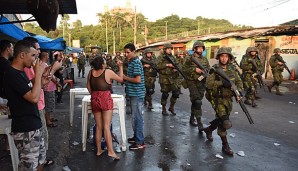 Die brasilianische Armee wird während der Weltmeisterschaft in den Favelas patroullieren