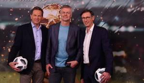 Tom Bayern (Mitte) ist für die ARD WM-Kommentator.
